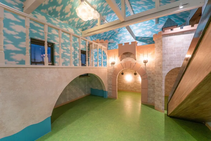 Montessori Family Castle Tokyo/Japan No.1 Outlet - Image 1
