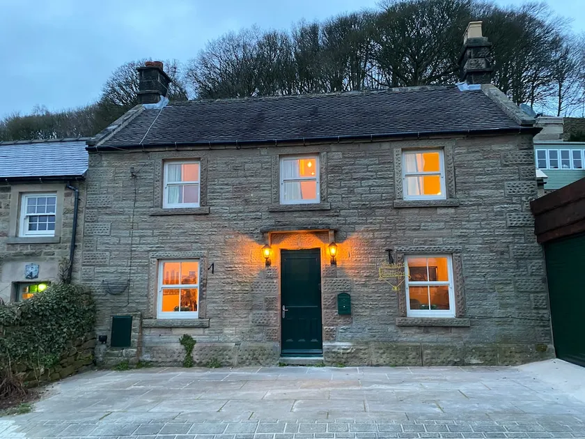 Jasmine Cottage - Image 1