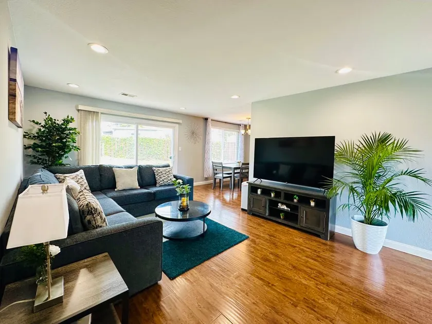 Adorable 3b2b House in Fremont, CA USA - Image 1