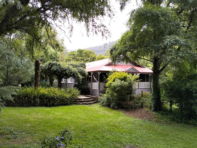Riverside Retreat - Yarra River & Mt Donna Buang - Image 1