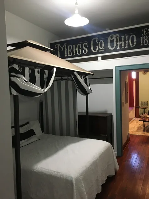 River Siren: Suite 1 (River view balcony) - Image 1