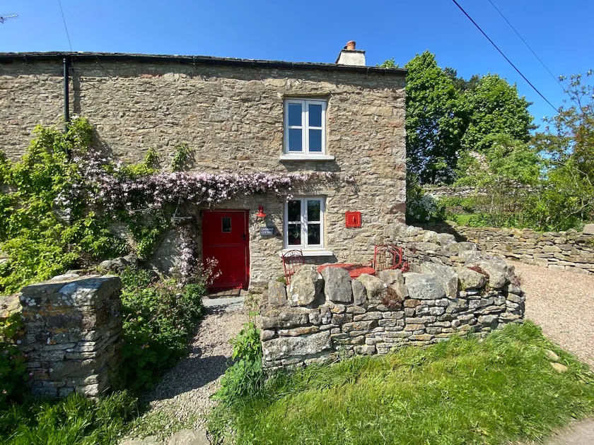 Traditional Dales Cottage With Stunning Views - Image 1
