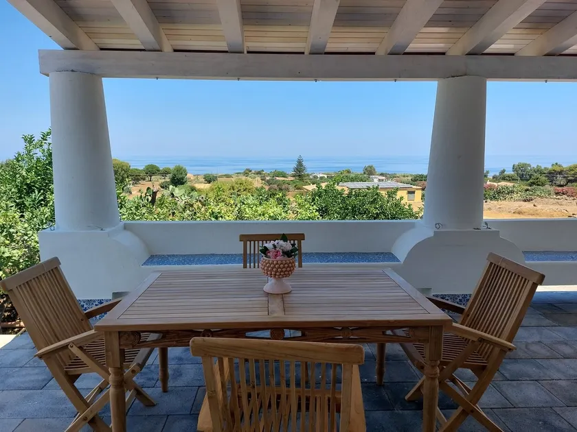 Ustica Tramontana Pagliuzzo Apartment - Image 1