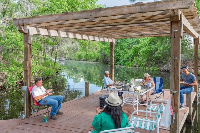 Beautiful House, On the River, Kayaks, Large Dock - Image 1