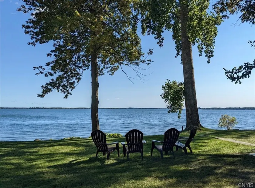 3 Mile Retreat - Waterfront Getaway/Pet Friendly - Image 1