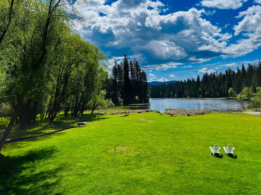 The Cabin on Hayden Lake - Image 1