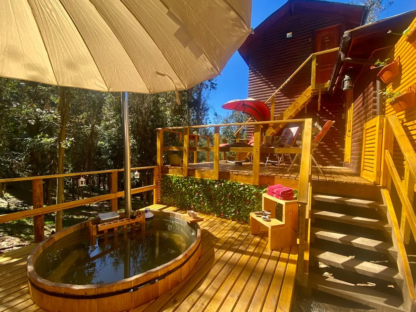 Paws Guesthouse & Hot Tub - Camino Quintay-Tunquén - Image 1