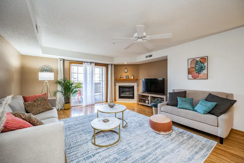 Cozy Westside 2bd/2bth Retreat - Image 1