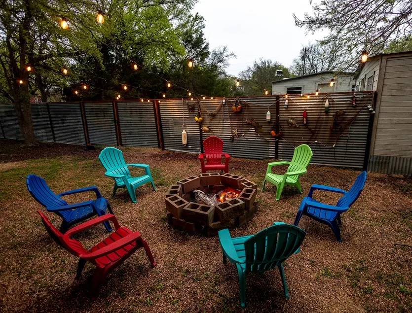 Lake Lovers Getaway - Image 1