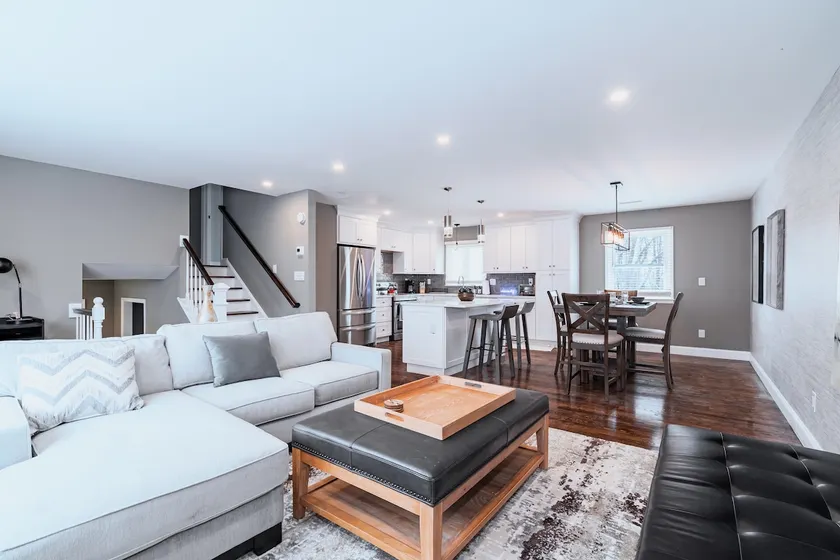 4 Bd Paradise Gorgeous Design Close to All! - Image 1