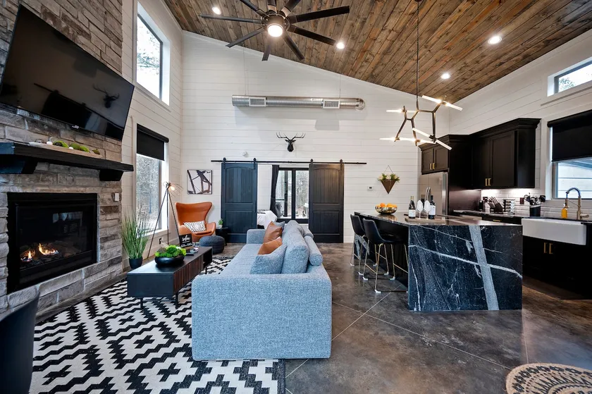 Boho Luxe Cabin | Hot Tub + Romantic Views - Image 1