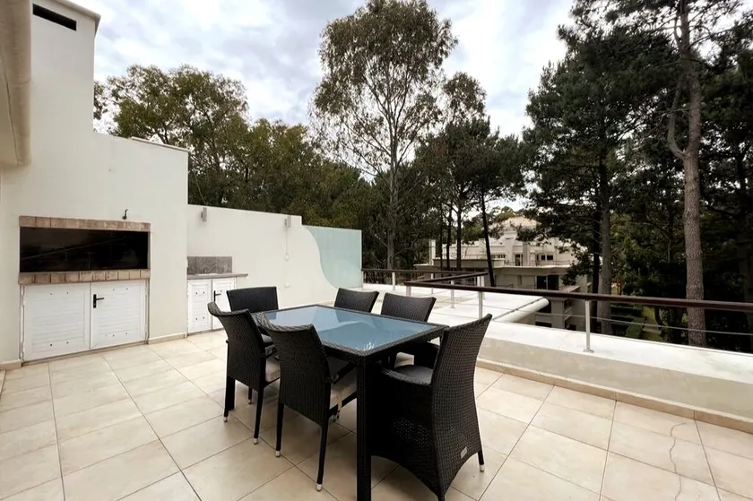 Luxurious Penthouse. - Image 1