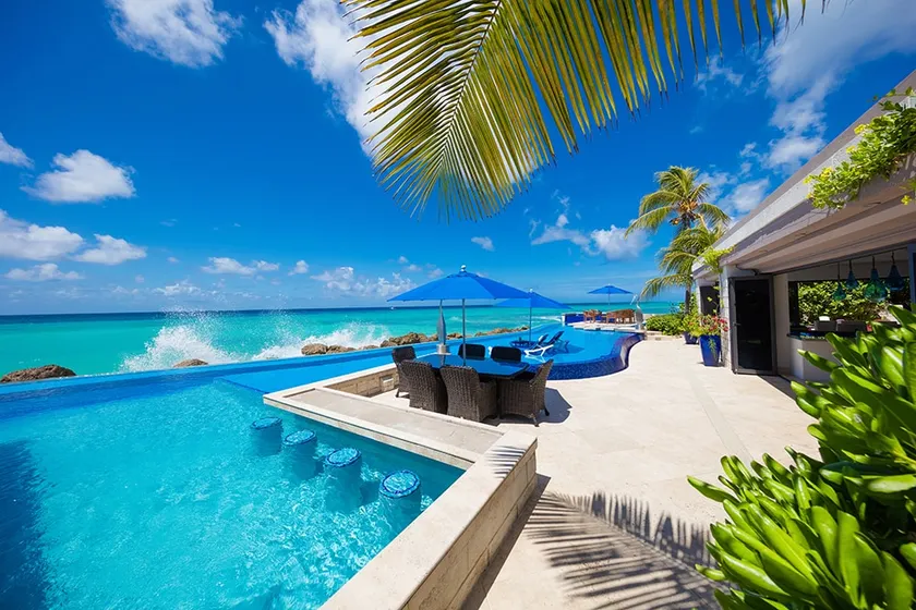 Infinity Escape  with sea view beach access - Image 1