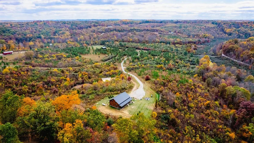 Hocking Hills Stunning Views | Sauna, Pet Friendly - Image 1