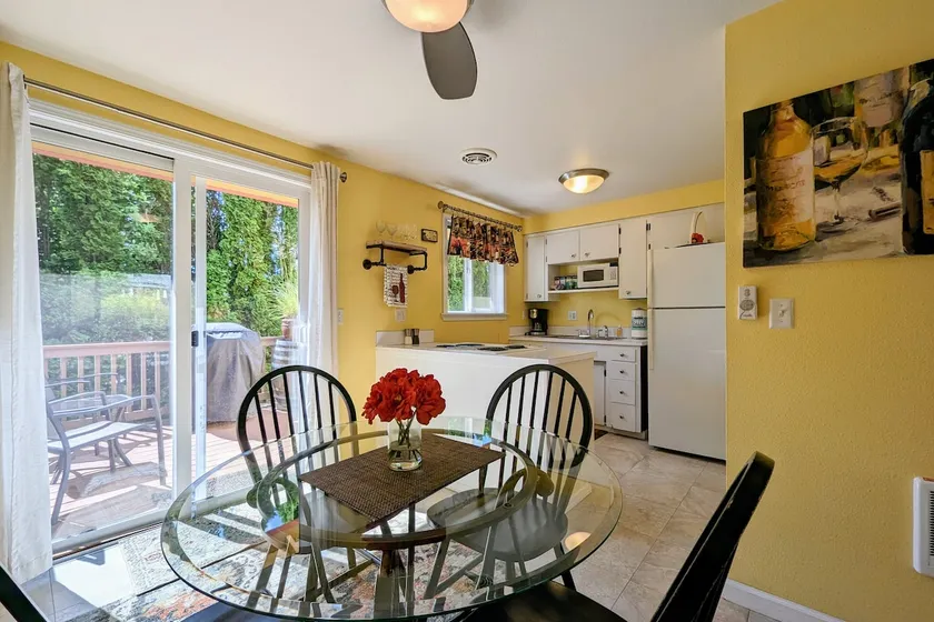 Country View Cottage #2: Unwined - Image 1