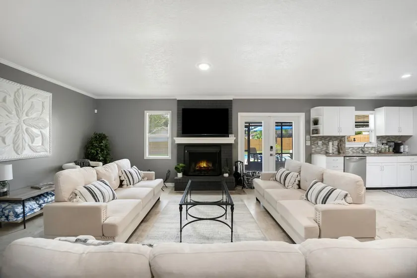 Lakeland Highlands Oasis - 3BR Heated Pool Home - Image 1