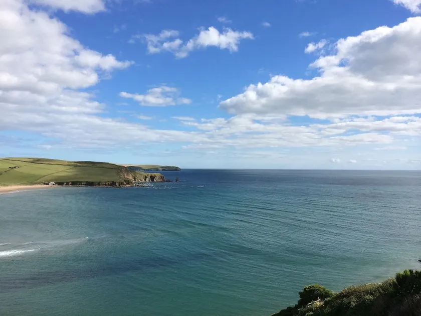 Luxury Apartment, Magnificent Sea Views, Private Access to Beach, Bigbury-on-Sea - Image 1