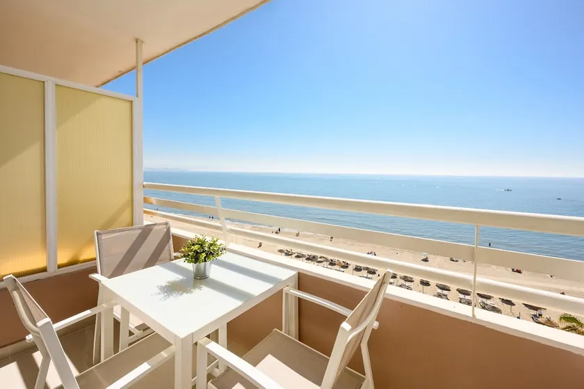 Spectacular sea, terrace & pool - Image 1