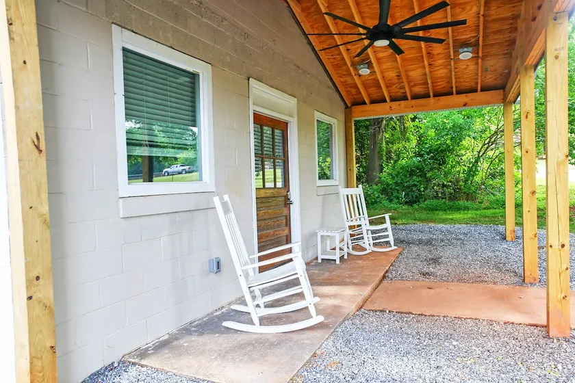 Renovated Maiden Home • Cute 2BR • Porch - Image 1