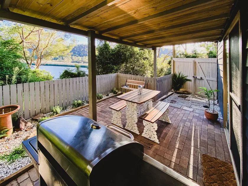 Forgotten Valley Guesthouse - Image 1