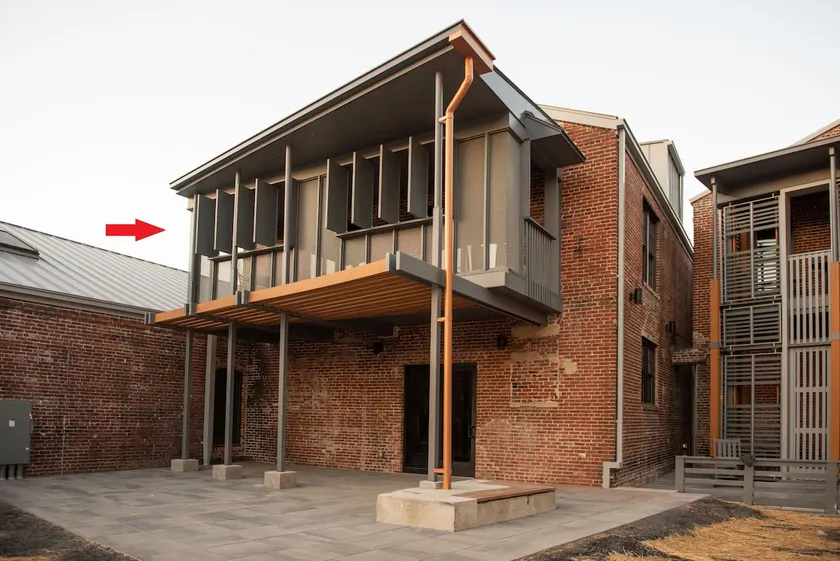 2BR luxury suite - Private Porch - Walkable - Image 1