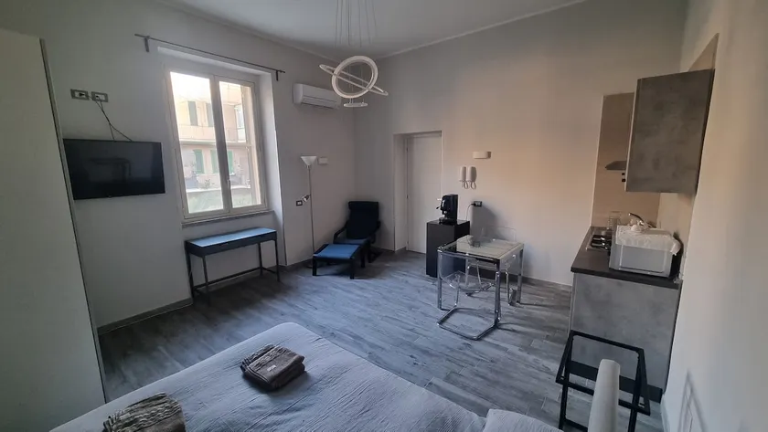 Centonze Apt dx - Downtown Messina - Image 1