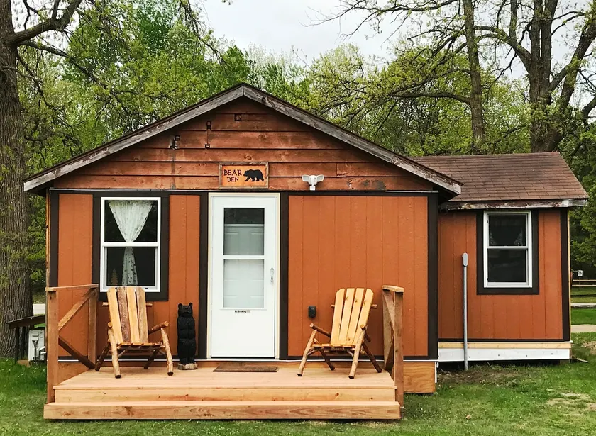 Bear Den Cabin at the Dam Cabins - Image 1