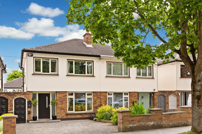 4 bed private semi-detached, - Image 1