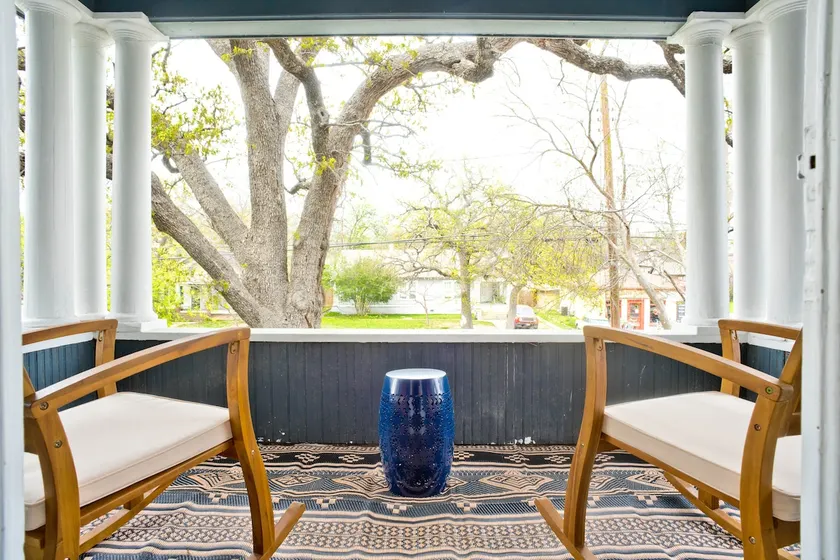 2nd-Fl Private Patio! The House on Hickory! - Image 1
