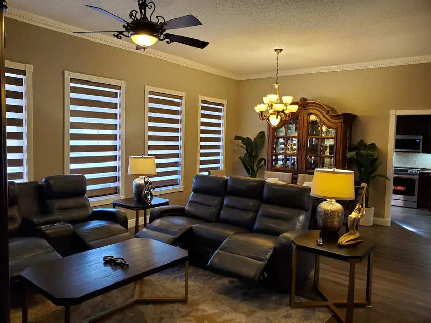 Clean Cozy Home, King Bed, Pool, and Grill - Image 1