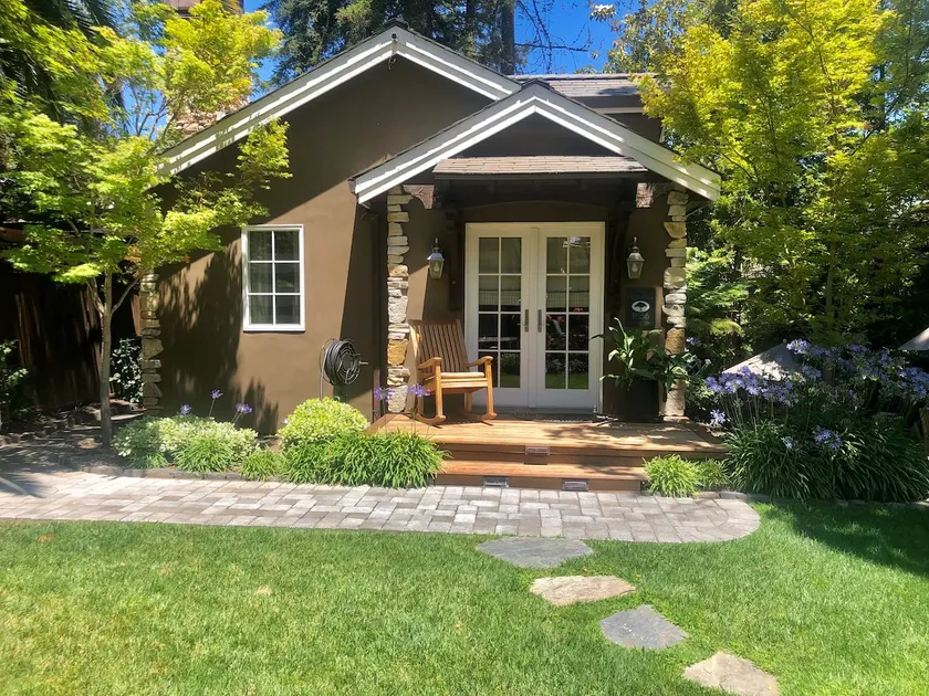 Carmelita Creek House - Image 1