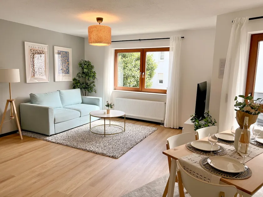 JUPAS°| Boho Home with balcony & parking lot - Image 1