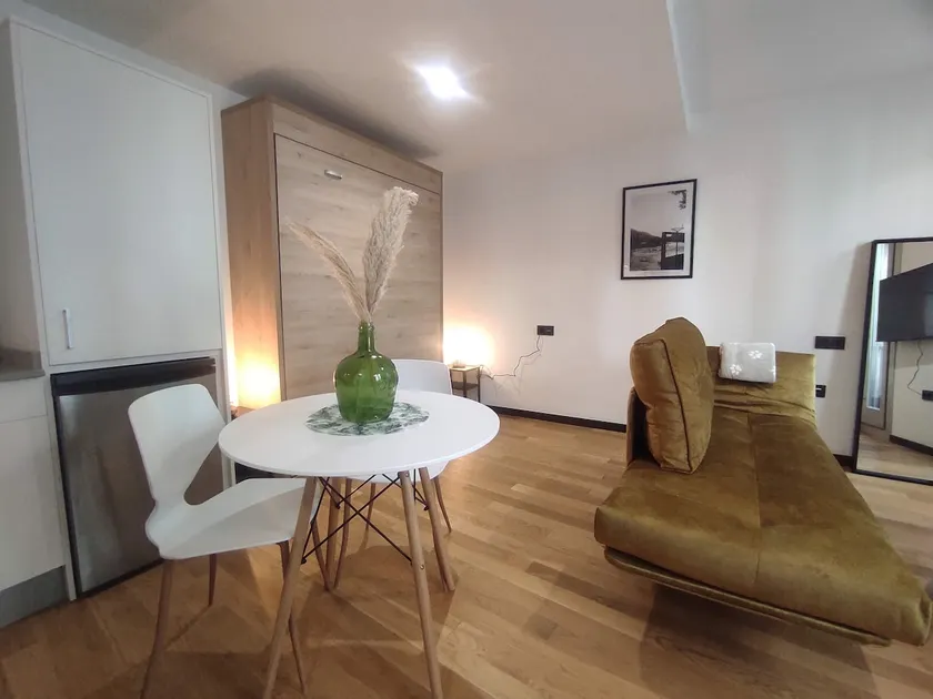 1A. Studio to enjoy and have tapas in Ourense - Image 1