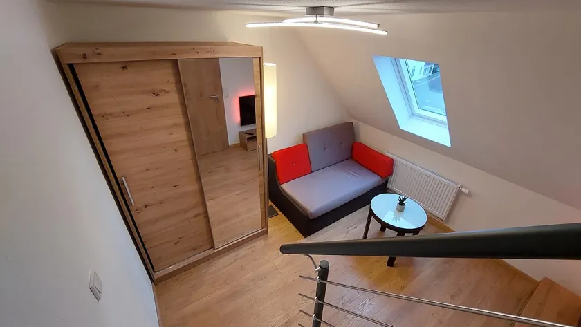 Top floor apartment, 50 sqm (homey atmosphere) - Image 1
