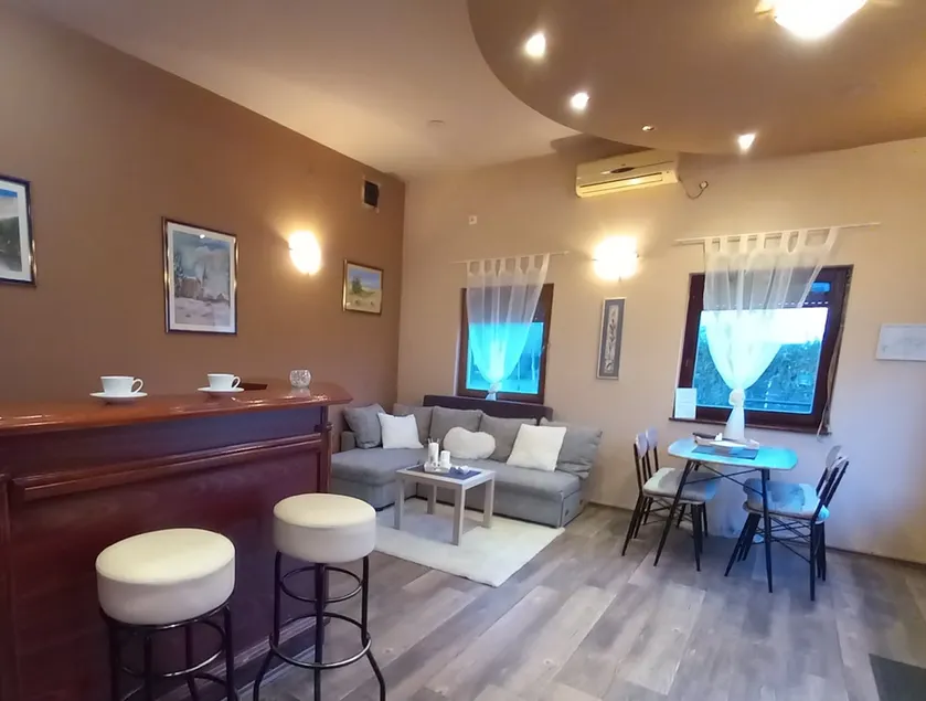 Guest house Studio apartman Marina - with outdoor jacuzzi, free parking, pet friendly - Image 1