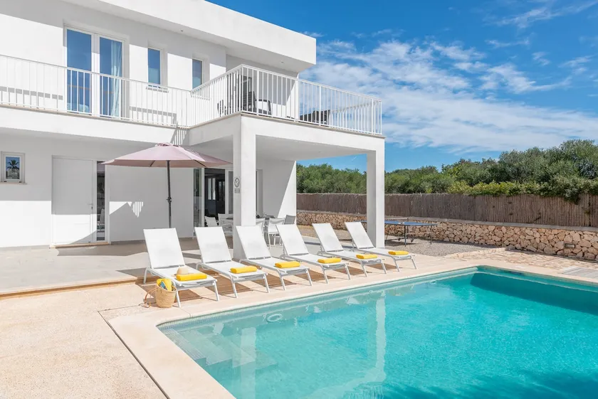 STUNNING VILLA MARIANELLA, CASA GRIS, POOL, BBQ, AC, FREE WiFi - Image 1