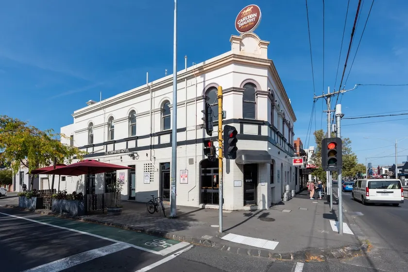 Private Unit in Heritage Building in Fitzroy North - Image 1