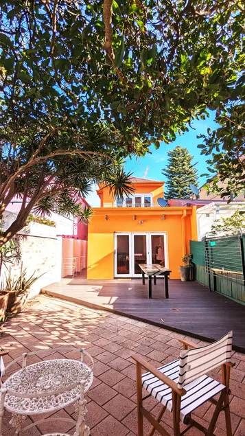 Jet Flamingo: The Surf House - Image 1
