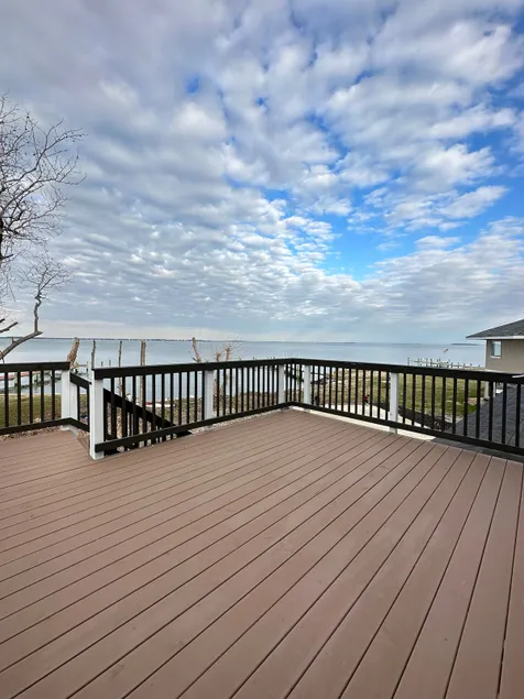 Bayou on the Bay - Image 1
