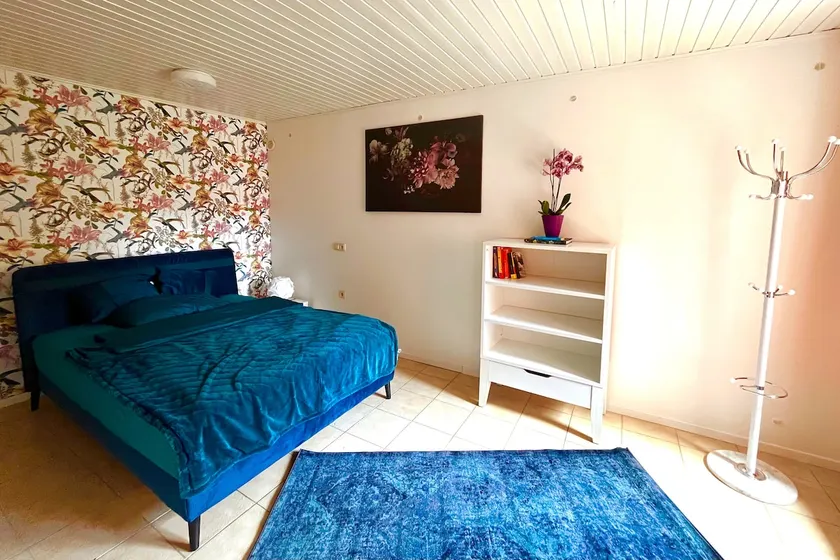 Small house - Image 1