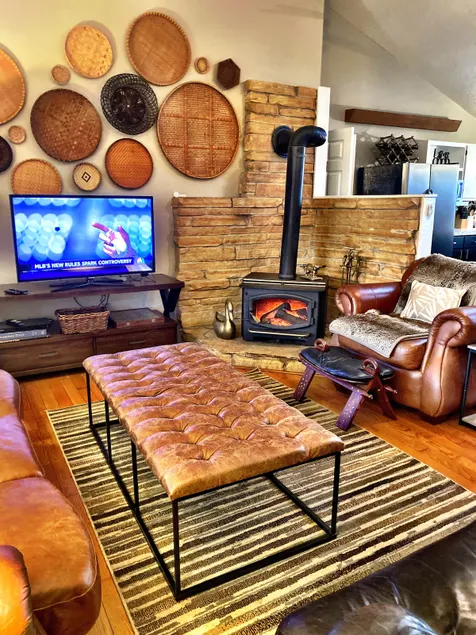 Boho Cabin in the Pines - Image 1