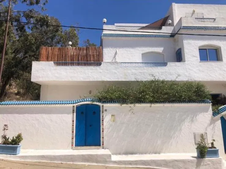 Ground floor of house - Image 1
