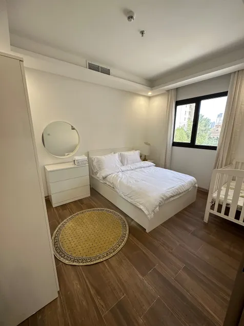 3 bedroom west suite city view - Image 1