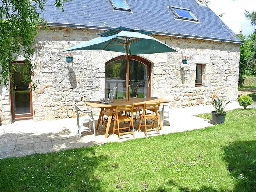Farmhouse near the beach - Image 1