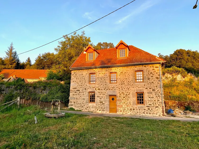 Les Maisons du Bonheur & Balneotherapy - Image 1