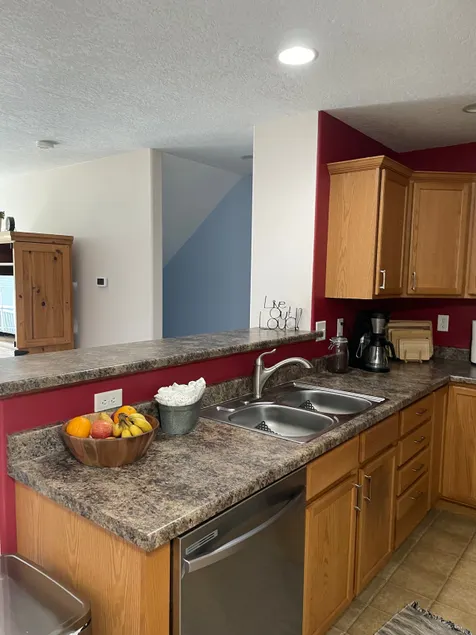 Stunning 5*! Private HOA By Lost Isle-Low Rates! - Image 1