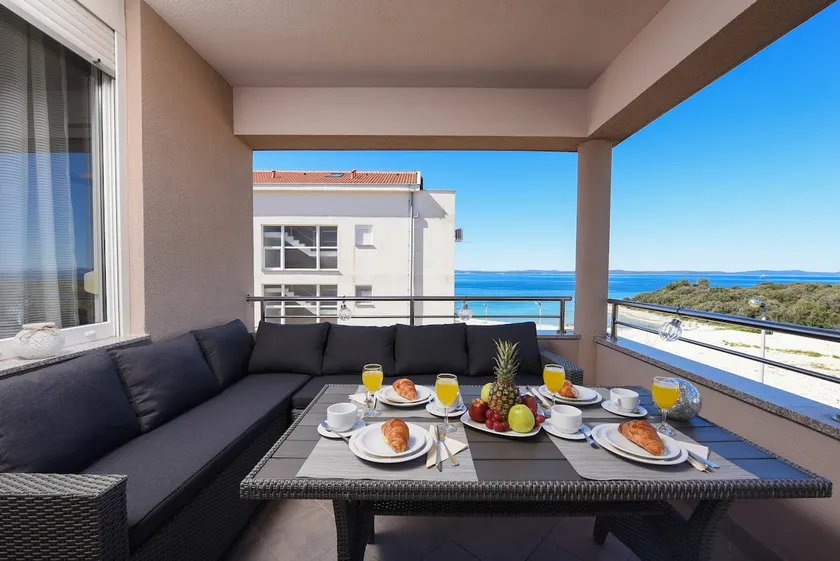 Sunset Beach Suites II, VIII-Shared Pool, Sea View - Image 1