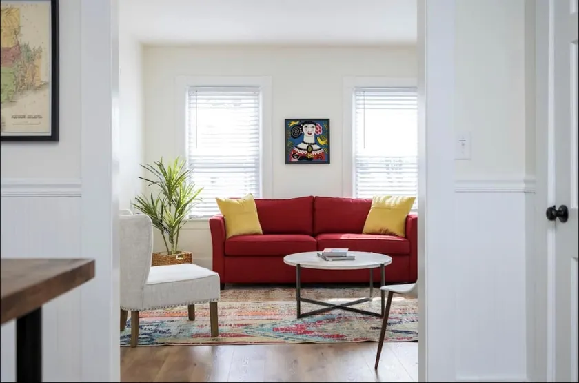 Mystic Renovated Open Plan - Walk Everywhere - 9A - Image 1