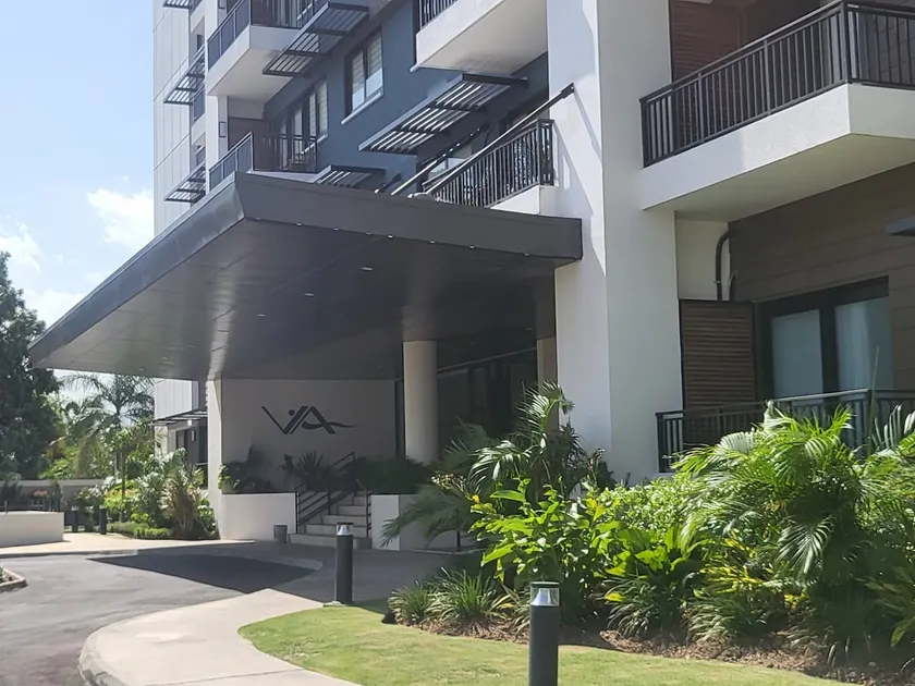 VIA Studio Apartments with pool in New Kingston - Image 1