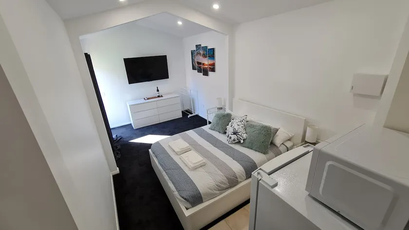 New studio, close to surf/beach - Image 1